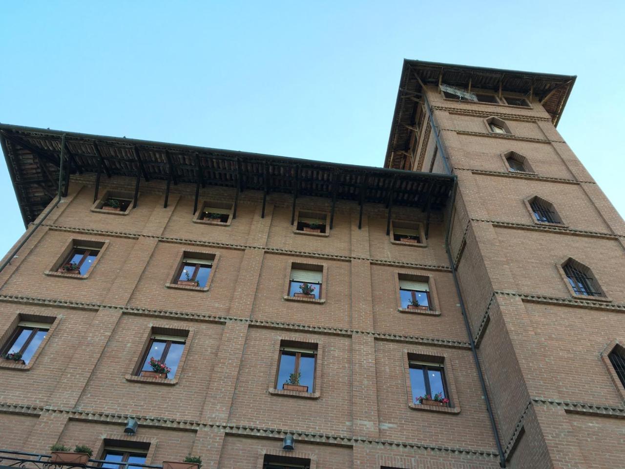 Albergo Torre Di Codana Montiglio Exterior photo