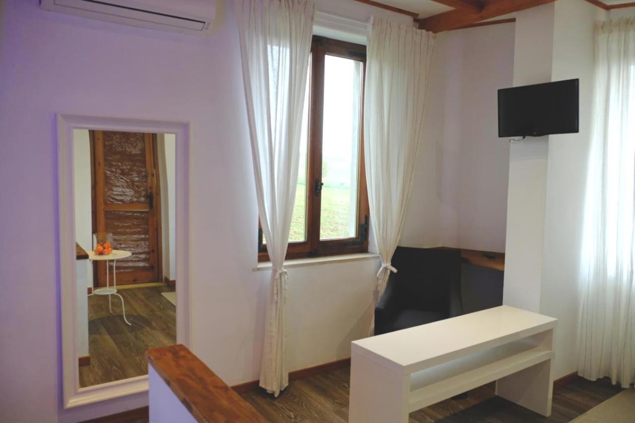 Albergo Torre Di Codana Montiglio Exterior photo