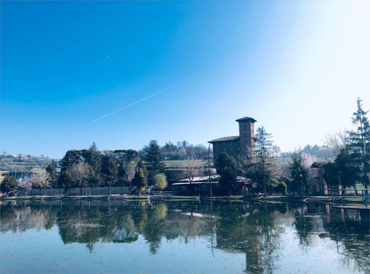 Albergo Torre Di Codana Montiglio Exterior photo